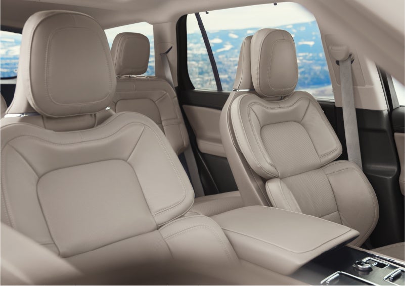 The interior of a 2023 Lincoln Aviator® SUV in the Sandstone interior color | Brinson Lincoln of Athens in Athens TX