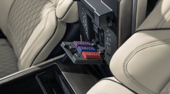 Digital Scent cartridges are shown in the diffuser located in the center arm rest. | Brinson Lincoln of Athens in Athens TX